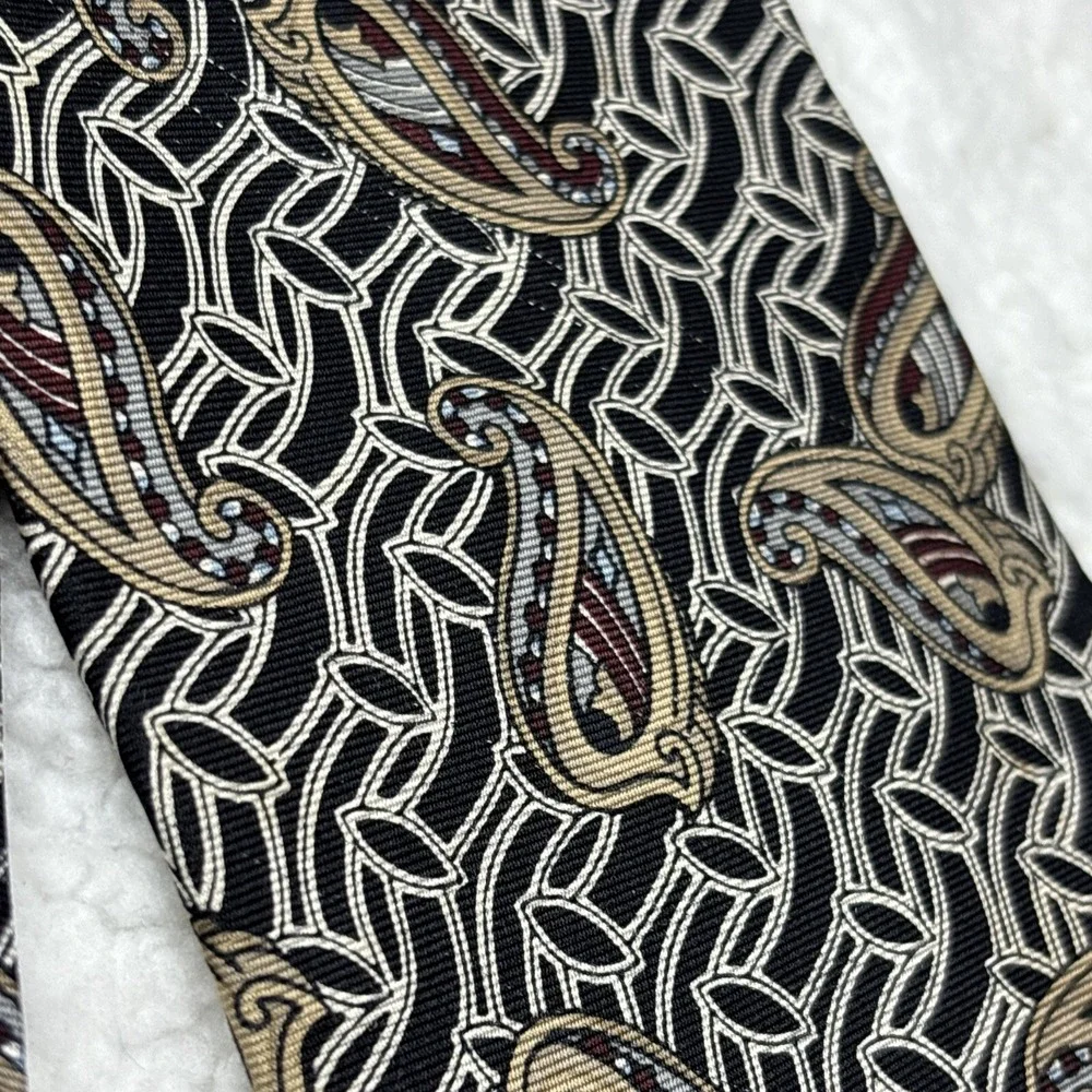 Vintage Salvatori Tie Paisley Harp Black Optical Illusion Hypnotic 3.75x59